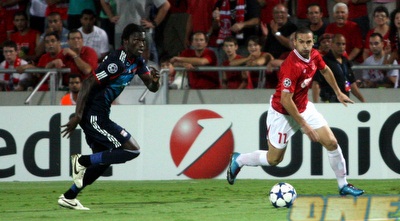 בן סהר עובר את דיאקטה, הערב בבלומפילד (יניב גונן) בן סהר עובר את דיאקטה, הערב בבלומפילד (יניב גונן)