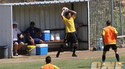 כריסטיןא אלברז, חזר להתאמן (גיא בן זיו)