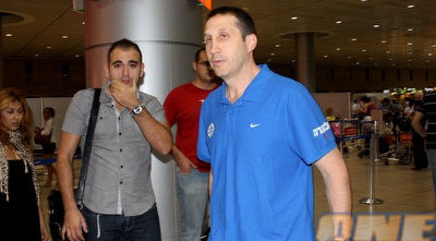 דייויד בלאט. &qout; (יניב גונן)