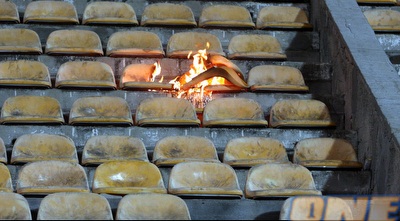 הכיסאות שנשרפו ביציע של בית&qout;ר ירושלים (עמית מצפה) הכיסאות שנשרפו ביציע של בית&qout;ר ירושלים (עמית מצפה)