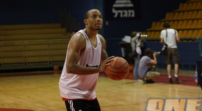 דיון דאוול (גיא בן זיו)