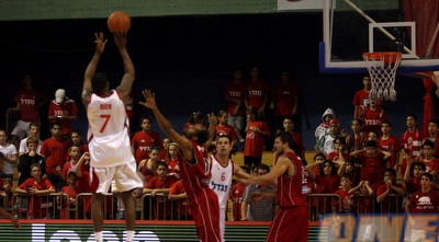 ג´ייסון ריץ´ קובר שלשה גדולה (יניב גונן)