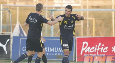 מכבי חוגגת (דרור עינב)