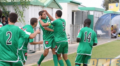 דור כוכב חוגג את השער (עמית מצפה) דור כוכב חוגג את השער (עמית מצפה)