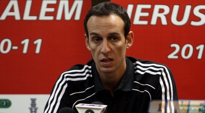 עודד קטש (יניב גונן)