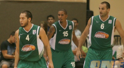 סשה בראטיץ´, סילביין לנדסברג ודרק לאו (גיא איזנר)