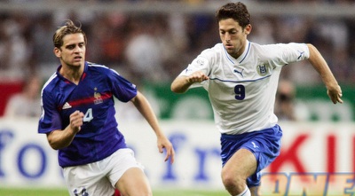 עומרי אפק מול צרפת. פעם הוא היה סקורר בנבחרת (Gettyimages)