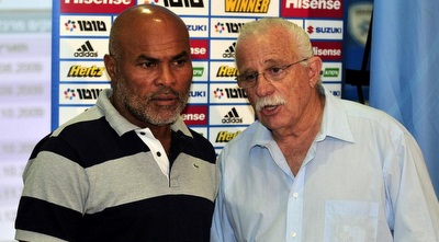 איצ´ה מנחם וג´ימי טורק (אלעד ירקון)