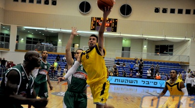 מורן רוט (גיא איזנר)