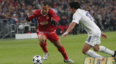 ורמוט במהלך המשחק מול שאלקה. &qout;הפלטפורמה הכי טובה&qout; (רועי גלדסטון)