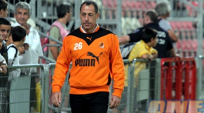 חזי מגן (יוסי ציפקיס)