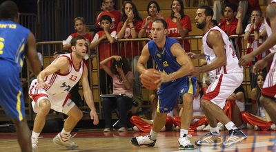 מאיר טפירו (גיא בן זיו)