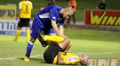 גזל מטפל בסבע. הפסד מול האקסית (משה חרמון)