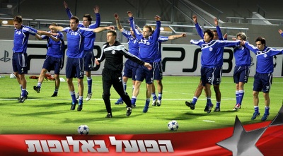 שחקני שאלקה מתאמנים (יניב גונן)