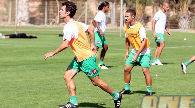 בנאדו באימון (עמית מצפה) בנאדו באימון (עמית מצפה)