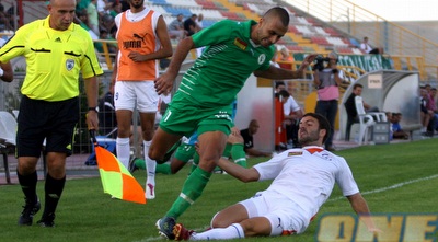 אבינו סופג גליץ´, הקוון עוקב בעניין (יניב גונן)