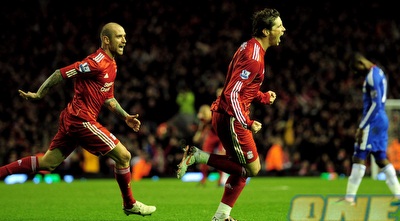 טורס בטירוף אחרי השער, מאיירלש גם. קאלו מאוכזב ברקע (GettyImages)