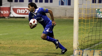 קדוסי (שי לוי (צלם))