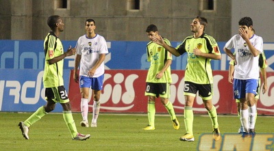 שי חדד חוגג את השער השני, אלי דסה מגיע לברך (גיא בן זיו)