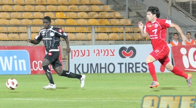 שרון לוי רודף אחרי סוליליך (עמית מצפה)