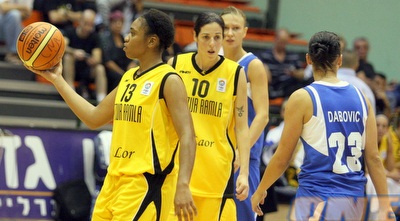 רייט. פתחה חלש אך סיימה על 23 נקודות וסחבה את קבוצתה לניצחון (משה חרמון)