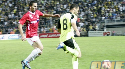 ברוכיאן חותך את הגנת הפועל. יצר מצבים לקבוצתו שלא נוצלו (רועי גלדסטון)