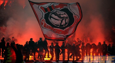 אוהדי מילאן במפגן תמיכה בקבוצתם (GettyImages)