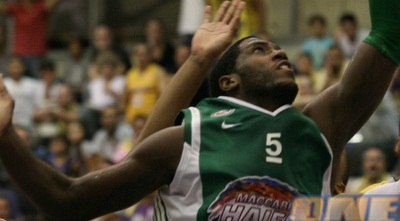 פרנק רובינסון (גיא איזנר)