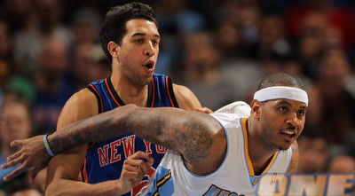 כרמלו אנתוני נשמר על ידי לנדרי פילדס (GettyImages) כרמלו אנתוני נשמר על ידי לנדרי פילדס (GettyImages)