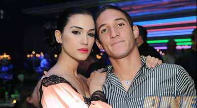 אלרואי כהן, שיר אלמליח (ONE) אלרואי כהן, שיר אלמליח (ONE)