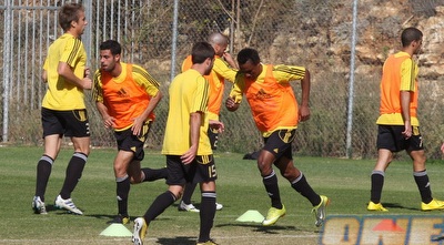 תומר בן יוסף ויבואה (גיא בן זיו)