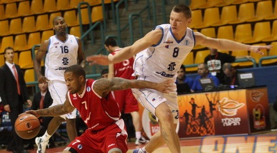 מקלינטון. לא הצליח להתבטא מול הגארדים של מאריופול (גיא בן זיו) מקלינטון. לא הצליח להתבטא מול הגארדים של מאריופול (גיא בן זיו)