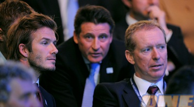 המשלחת האנגלית לציריך אחרי ההודעה על זכייתה של רוסיה (GettyImages) המשלחת האנגלית לציריך אחרי ההודעה על זכייתה של רוסיה (GettyImages)