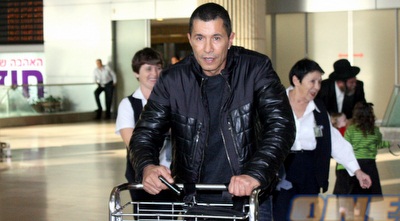 אלי טביב. האוהדים מחכים שיחזור ממיאמי (יניב גונן)