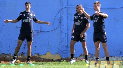 אלין טופוזאקוב וחבריו. הבלם יחזור להרכב (ליאור טימור)