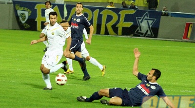 קולאוטי. למה הוא ממשיך לקבל קרדיט בהרכב? (משה חרמון) קולאוטי. למה הוא ממשיך לקבל קרדיט בהרכב? (משה חרמון)