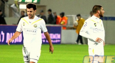 קולאוטי עם עטר. החלוץ ממשיך לקבל גיבוי (משה חרמון)