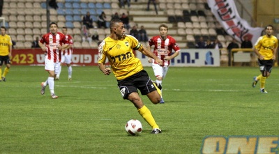 אחמד סבע עם סרט הקפטן (מור שאולי)