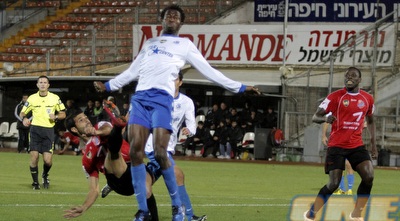 אמברוז מנקה (יוסי ציפקיס)