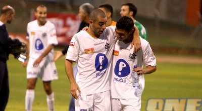 רן רול ומוחמד שחבארי מרוצים בסיום (יניב גונן)