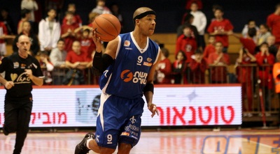 ריברה. החטיא את הניסיון האחרון בחצי הראשון (מור שאולי)