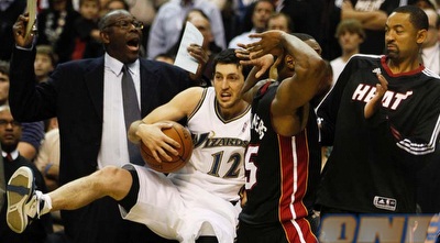 היינריך (רויטרס) היינריך (רויטרס)