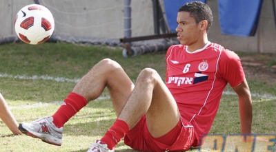 פרנסמן משתעשע באימון (דרור רוזנפלד)