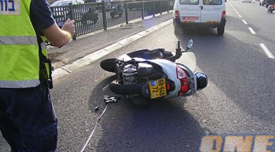 האופנוע של אבי כהן (סימון טרטקובסקי, משטרת תל אביב)