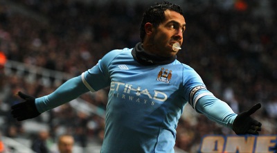 קרלוס טבס חוגג ניצחון (GettyImages) קרלוס טבס חוגג ניצחון (GettyImages)