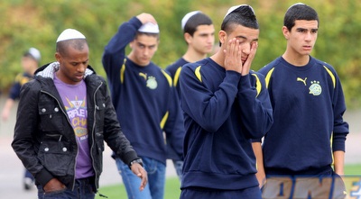 ארונו של אבי כהן בר&qout;ג (יניב גונן)