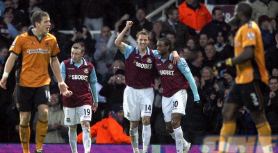 שחקני ווסטהאם. הצליחו לצבור נקודות במשחקים האחרונים (GettyImages) שחקני ווסטהאם. הצליחו לצבור נקודות במשחקים האחרונים (GettyImages)