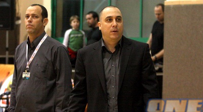 אריק אלפסי. &qout; (יניב גונן)