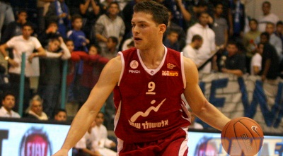 גל מקל (יניב גונן)