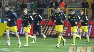 שחקני מכבי ת&qout;א בחימום (עמית מצפה) שחקני מכבי ת&qout;א בחימום (עמית מצפה)